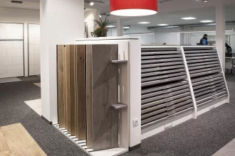 Bild Nummer 02-015-012<br>Display am Fliesen-Bodenschrank
