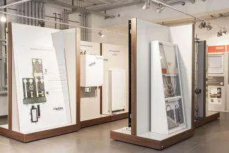 Bild Nummer 08-001-073<br>Energietechnik in der Ausstellung