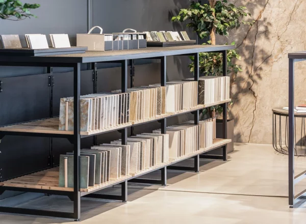 halbhohes Einzelmusterregal 