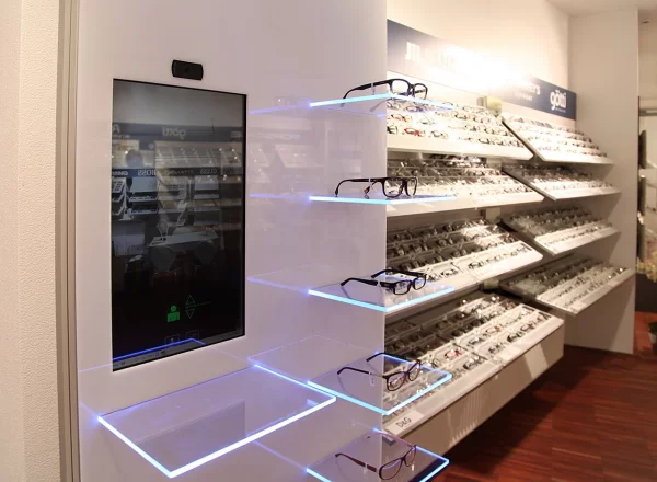 Präsentations-Wandsysteme beim Optiker