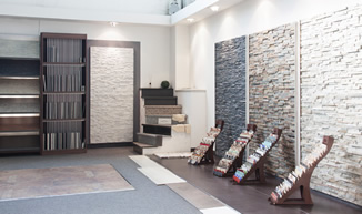 Natursteinpräsentation im Block